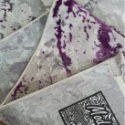 Синтетичена килимова доріжка MODA 4576 LILAC / VIZON GRI HB - Висока якість за найкращою ціною в Україні зображення 3.