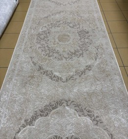 Синтетическая ковровая дорожка GRANADA 3279A VISONE/CREAM