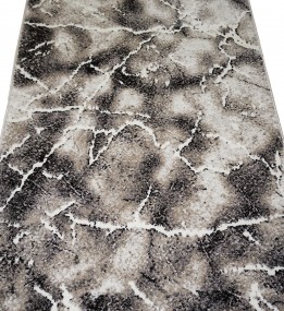 Синтетична килимова доріжка MONTANA 08686A 	ECRU/D.BROWN