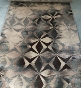 Синтетическая ковровая дорожка Daffi 13038/160