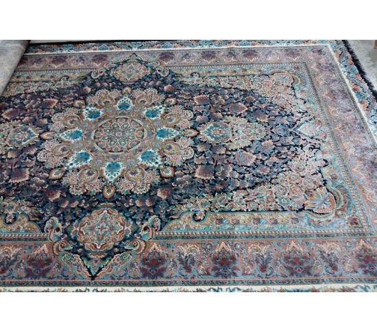 Иранский ковер Diba Carpet Ganjine Blue Купить в интернет магазине ДомоМода фото 3 Иранский ковер Diba Carpet Ganjine Blue - высокое качество по лучшей цене в Украине изображение 3.