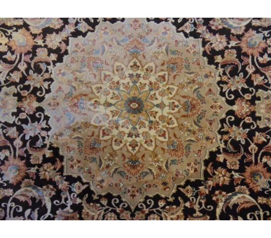 Иранский ковер Diba Carpet Isfahan d.brown Купить в интернет магазине ДомоМода фото 2 Иранский ковер Diba Carpet Isfahan d.brown - высокое качество по лучшей цене в Украине изображение 2.