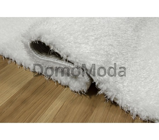 Высоковорсный ковер Puffy-4B P001A white Купить в интернет магазине ДомоМода фото 2 Высоковорсный ковер Puffy-4B P001A white - высокое качество по лучшей цене в Украине изображение 2.