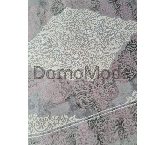 Синтетический ковер LUXURY 05974C GREY-LILAC Купить в интернет магазине ДомоМода фото 4 Синтетический ковер LUXURY 05974C GREY-LILAC - высокое качество по лучшей цене в Украине изображение 4.